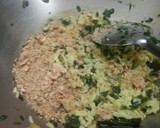 முருங்கைக் கீரை சாதம்(Murungai keerai sadam recipe in tamil) ரெசிபி ஸ்டேப் 3 புகைப்படம்