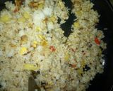 Foto langkah ke 7 dari resep Nasi Goreng Nanas.