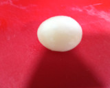 Foto del paso 3 de la receta: Tartaletas de sobrasada con falsos huevos de codorniz