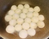 A picture of step 2 of Pan-Fried Soup Dumplings.