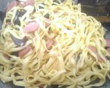 Foto langkah ke 4 dari resep 17. Mie Goreng Jawa Topping Sozis Jamur Kuping.