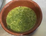 Une image de l'étape 4 de Pâte de basilic à l'ail mariné.