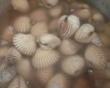 Foto langkah ke 1 dari resep Sup Kerang Dara.