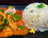 A picture of step 8 of Chicken jalferazi with egg rice.