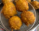 A picture of step 16 of Aloo Matar Sabudana Vada.