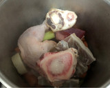 Foto del paso 3 de la receta: Caldo de puchero