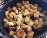 Une image de l'étape 6 de Pommes de terre rôties aux cèpes ail persil et graisse de canard.