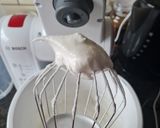 A picture of step 12 of Sago Meringue.