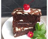 Foto langkah ke 8 dari resep Brownies Cokelat Moist ala Tintin Rayner.