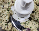 Foto del paso 4 de la receta: Nuggets pollo y quinoa estilo falafel