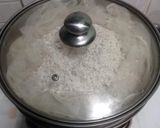 Foto langkah ke 2 dari resep Nasi ketan topping abon.