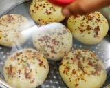 A picture of step 5 of Pizza Bomb.