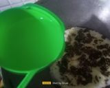A picture of step 3 of Jowar Flour Khichu OR Sorghum Flour Porridge.