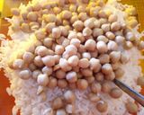 A picture of step 2 of Insalata di riso.