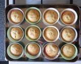 A picture of step 4 of Low fat Cupcakes.