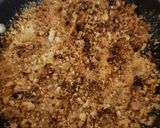 A picture of step 6 of Rhubarb Crumble & Custard.💟.