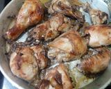 A picture of step 2 of Guinness chicken.