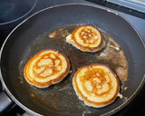 A picture of step 2 of Pancake (US).