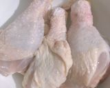 Hình bước làm 1 của món Gà cay phô mai