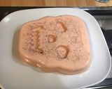 Une image de l'étape 7 de Entremets skull vanille et pralines roses.