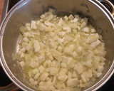 Foto del paso 2 de la receta: Arroz digestivo con calabacín y pollo cocido