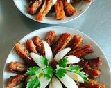 Hình bước làm 2 của món Sườn cọng xào mặn (món chay)
