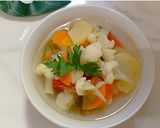 Foto langkah ke 5 dari resep Sop Kembang Kol Kentang Wortel.