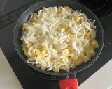A picture of step 1 of Soft Spanish Potato Omelette with Onion.