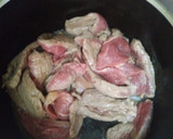 Foto del paso 1 de la receta: Salteado de carne magra y champiñones