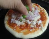 મિક્સ વેજીટેબલ પીઝા 🍕 [Mix Vegetables Pizza Recipe in Gujarati] રેસીપી સ્ટેપ6ફોટો