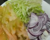 Foto del paso 3 de la receta: Arepa🫓rellena🥯de berenjena🍆tatemada, cebolla🧅caramelizada y pollo🍗🥙🥗