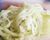 Majonézes-hagymás krumplisaláta recept fázis 1 fotója