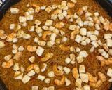 Foto del paso 6 de la receta: Fideuá de langostinos y pota