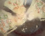 Foto langkah ke 5 dari resep Rempeyek Mudah irit bahan.