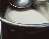 A picture of step 3 of Sooji Ka Halwa.