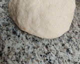 Foto del paso 1 de la receta: Pizza de jamón York y queso