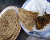 A picture of step 6 of Aloo ke parathey.