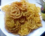 A picture of step 4 of Jalebi.