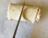 A picture of step 4 of PIN ROLL SANDWICHES or COLOURFUL SANDWICHES.