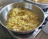 A picture of step 2 of Papad-Poha.