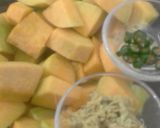 A picture of step 1 of Pumpkin sabzi (khatti mithi).