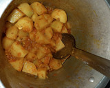 प्याज आलू की सब्जी (Pyaz aloo ki sabzi recipe in Hindi) रेसिपी चरण 5 फोटो