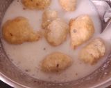 A picture of step 2 of Dahi vada.