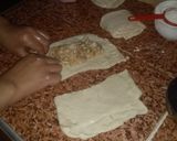صورة لخطوة 5 من وصفة الفطاير المالحة الحشوة معلكة😚😋😋