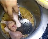 A picture of step 4 of Degi Chicken Korma.