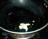 A picture of step 1 of Spinach soup.