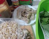 Foto langkah ke 1 dari resep Pangsit Goreng.