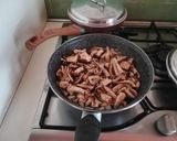 Foto del passaggio 1 della ricetta Orzetto con funghi e basciamella
