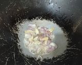 Foto langkah ke 1 dari resep Nasi goreng bakso.