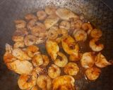 Foto del paso 2 de la receta: Mariscos salteados con ensalada de cous cous